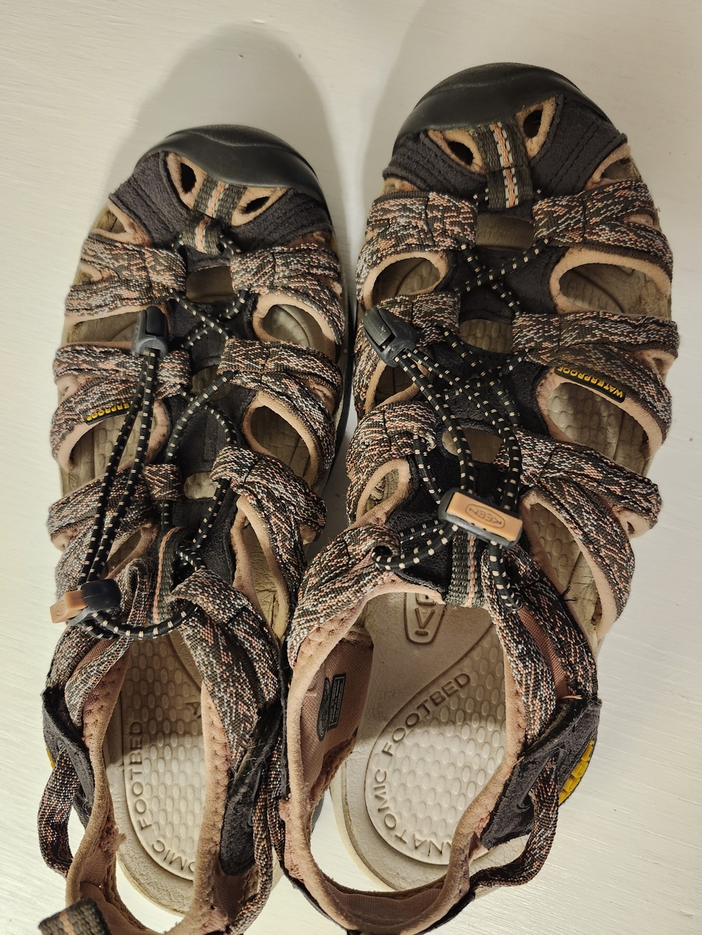 Keen Women's Whisper waterproof sport sandals Size 7